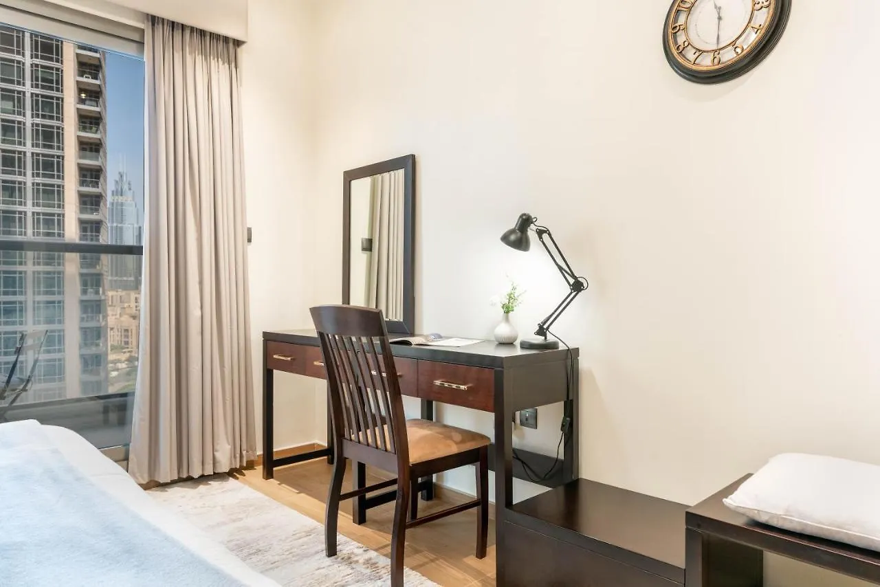 Ultimate Stay / Downtown / Brand New / 5 Min Drive From Dubai Mall / Near Park Appartement